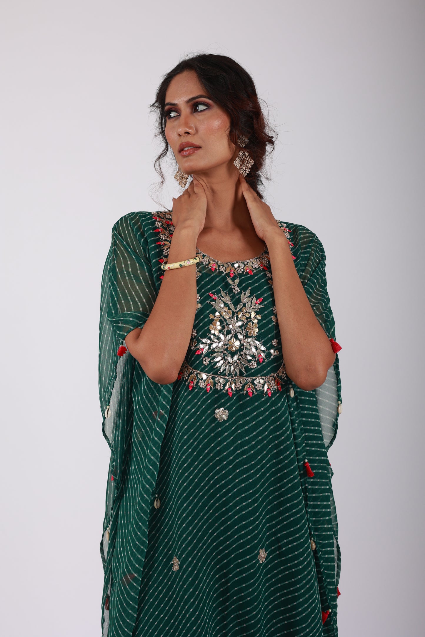 Roobroo – Green Leheriya Georgette Kaftan Set with Gota Patti & Zari Embroidery | That Romeo