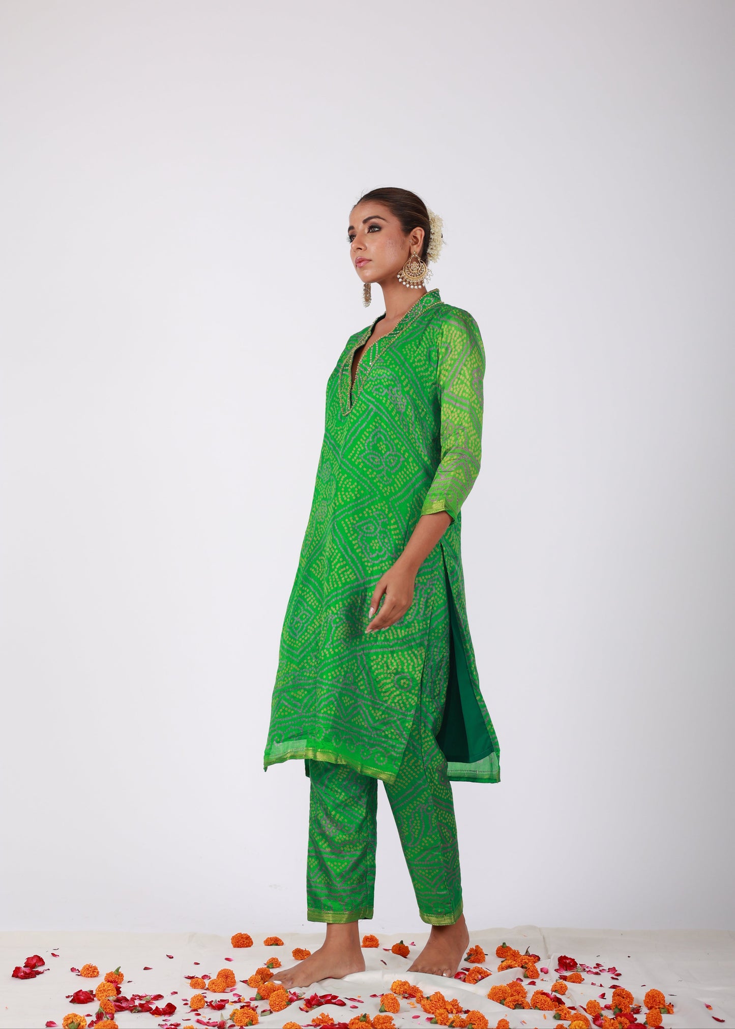 Green Bandhani Semi-Silk Kurta Set with Embellished Neckline