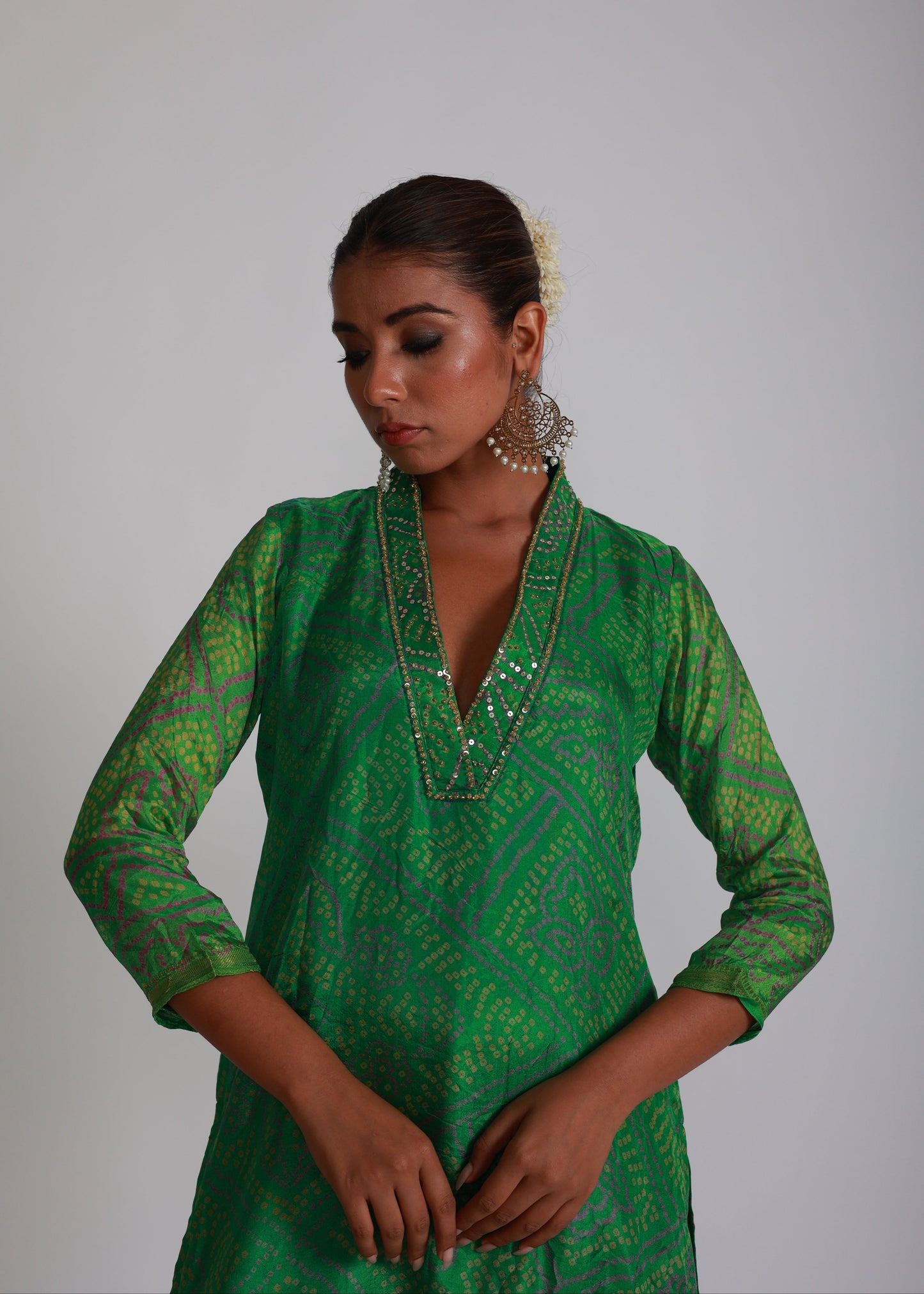 Green Bandhani Semi-Silk Kurta Set with Embellished Neckline