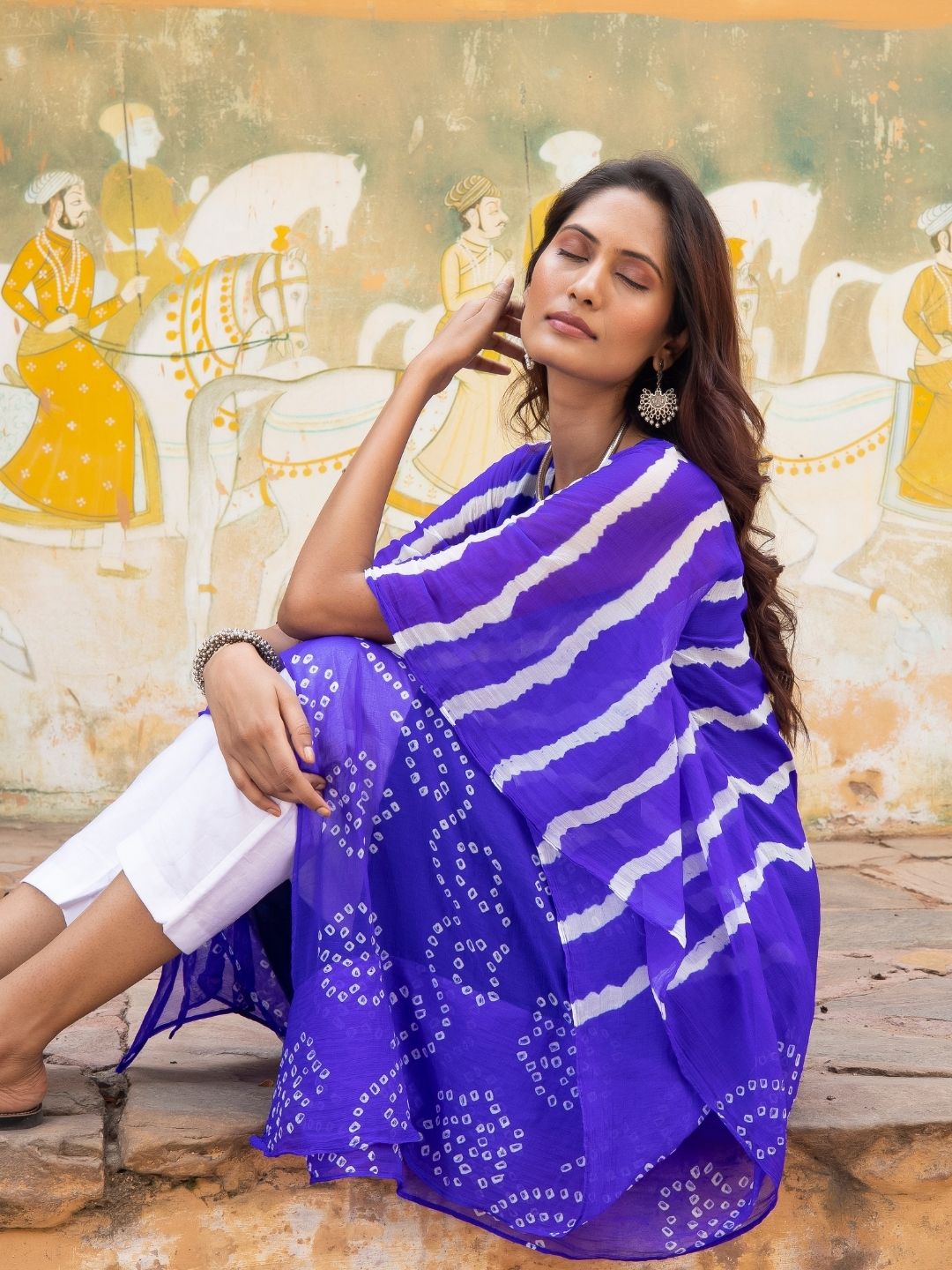 Neel Kamal – Navy Blue Bandhani Semi-Silk Kaftan with Inner Slip | Rangisaa Collection by That Romeo