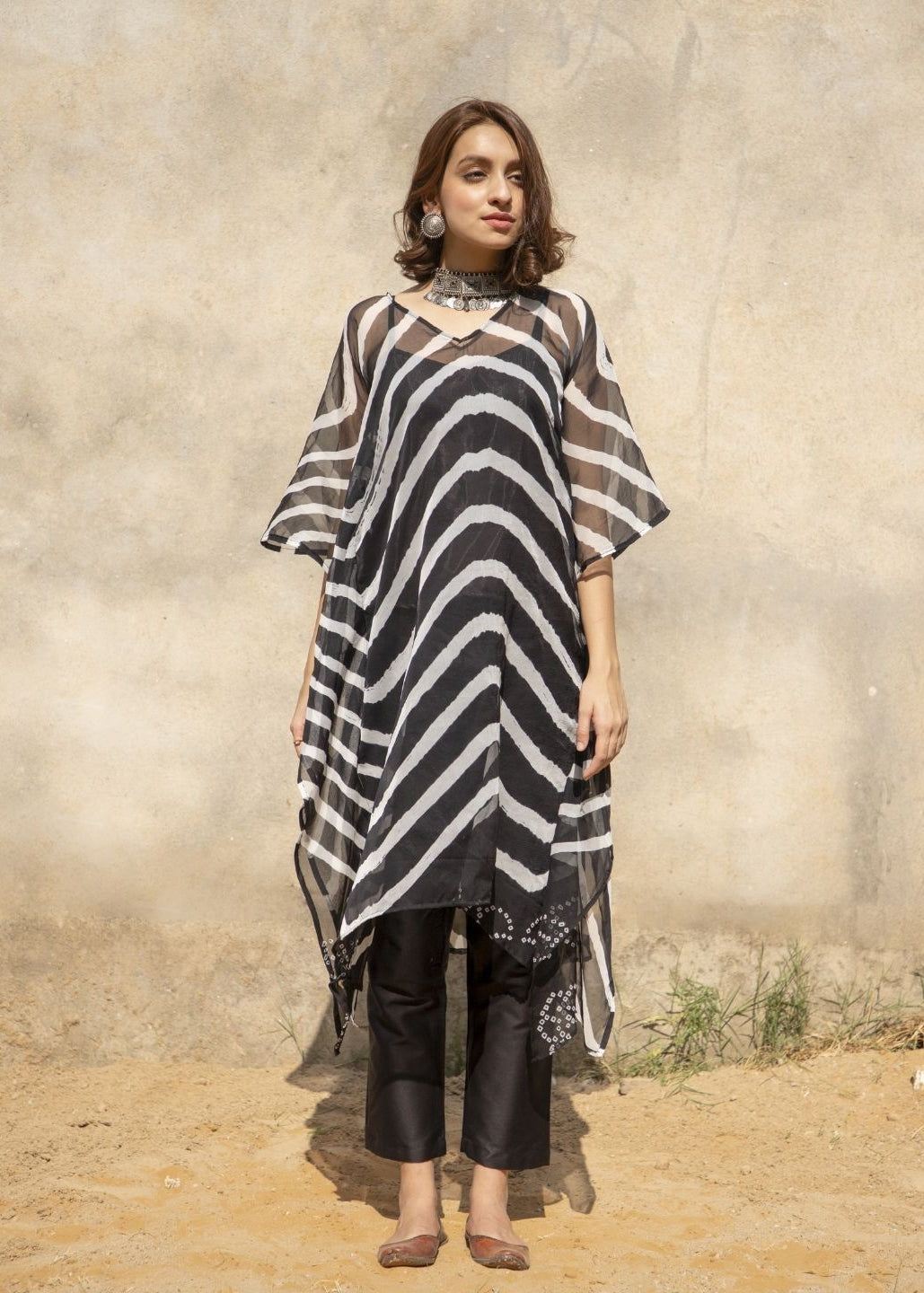 Mokosh – Long Bandhani Kaftan