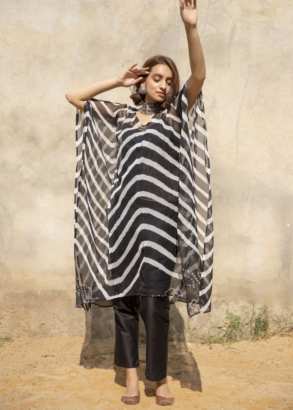 Mokosh – Long Bandhani Kaftan