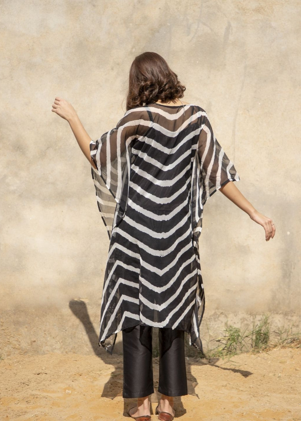 Mokosh – Long Bandhani Kaftan
