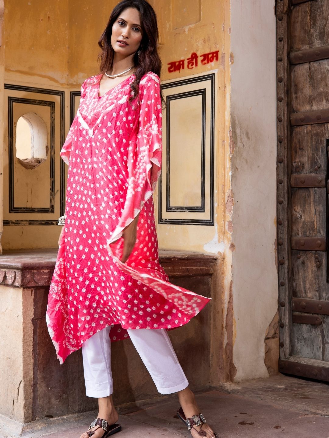Nelum – Blush Pink Bandhani Semi-Silk Kaftan with Inner Slip | Rangisaa Collection by That Romeo