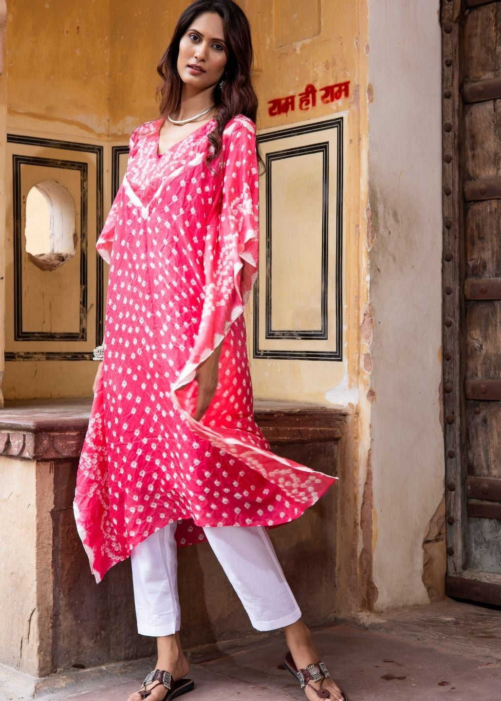 Nelum – Semi-Silk Kaftan