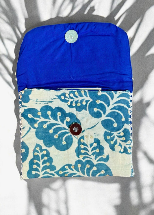 LoomLekh – Kantha Stitched Wallet