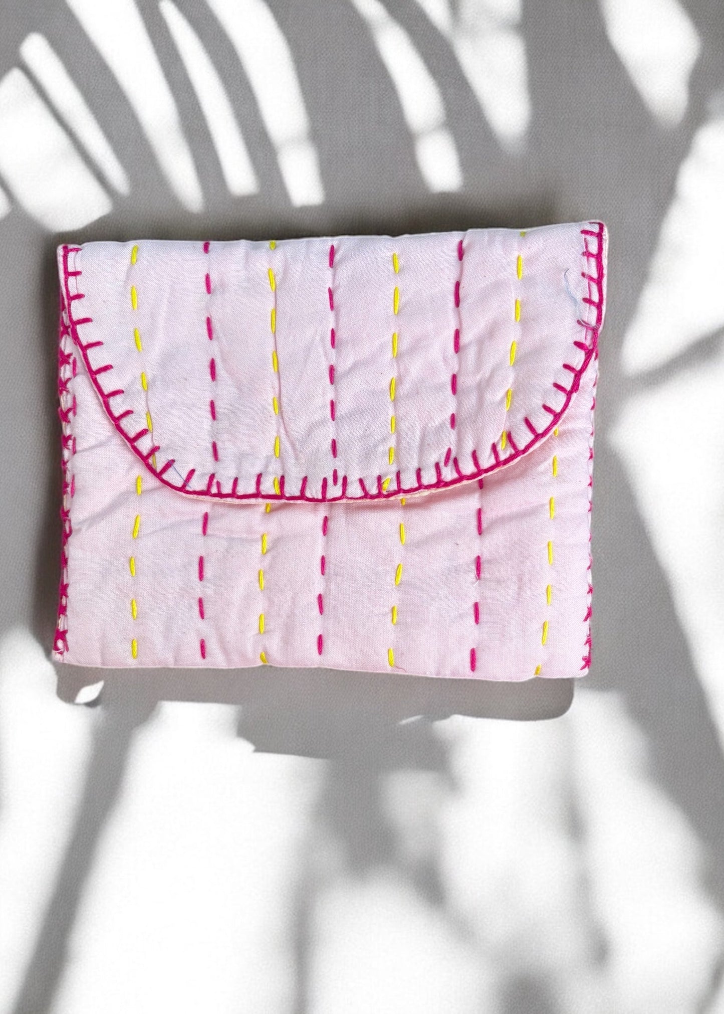 AariAura – Kantha Stitched Wallet