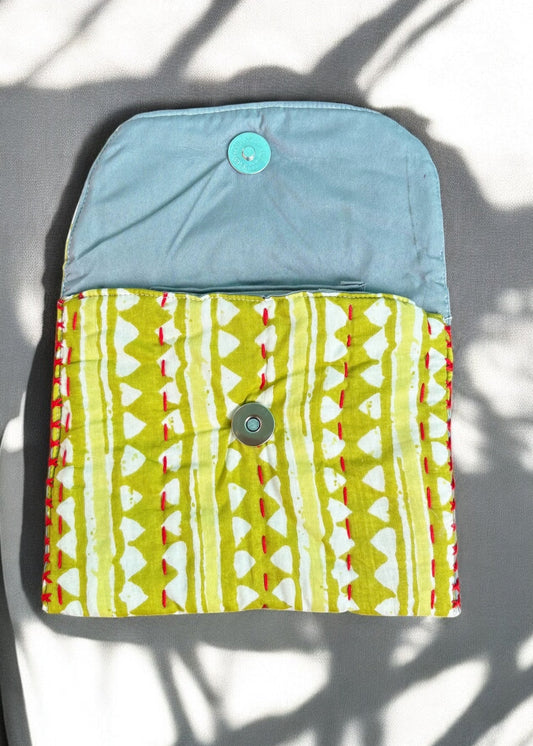 Dori – Kantha Stitched Wallet