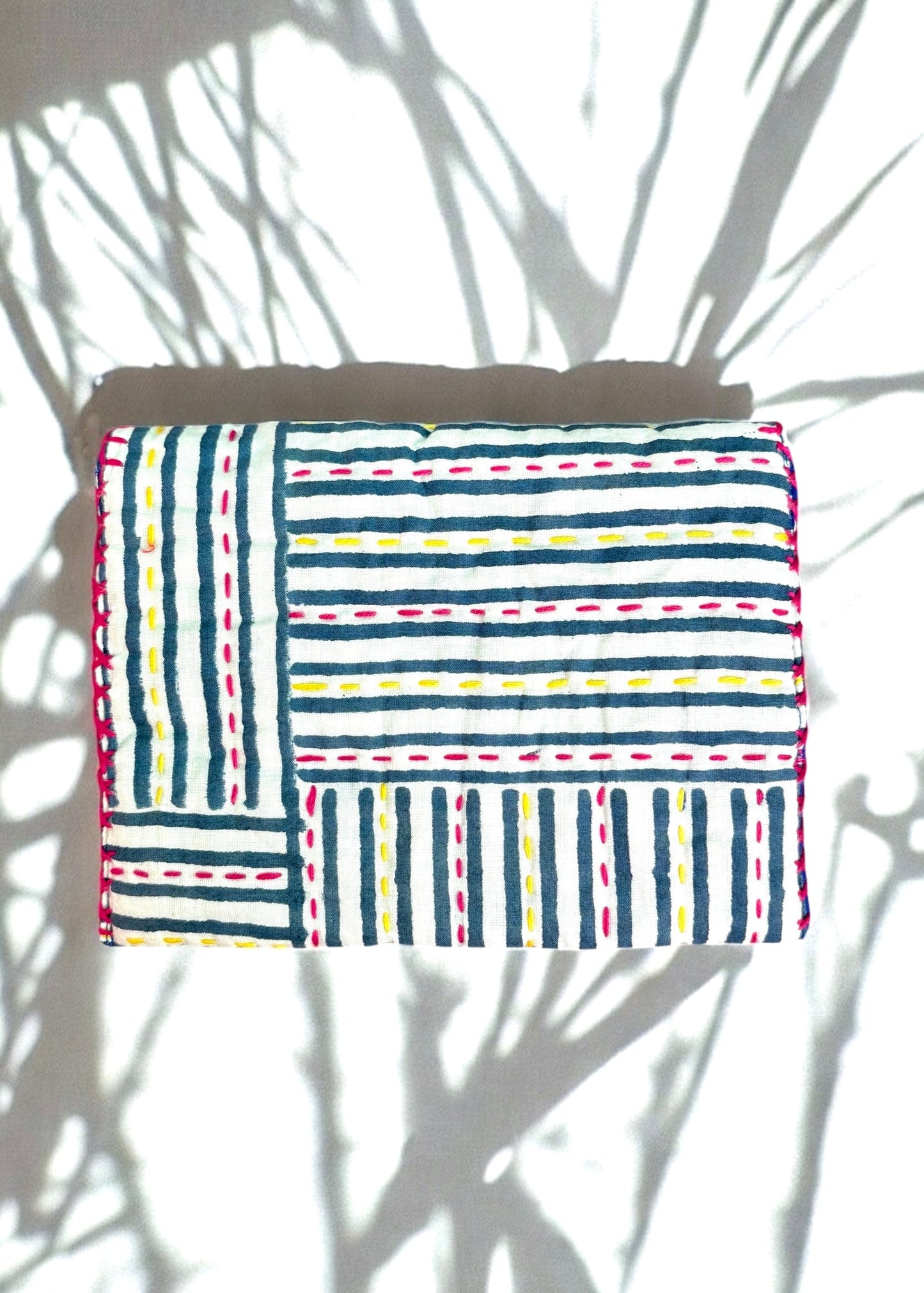 Silaayi – Kantha Stitched Wallet