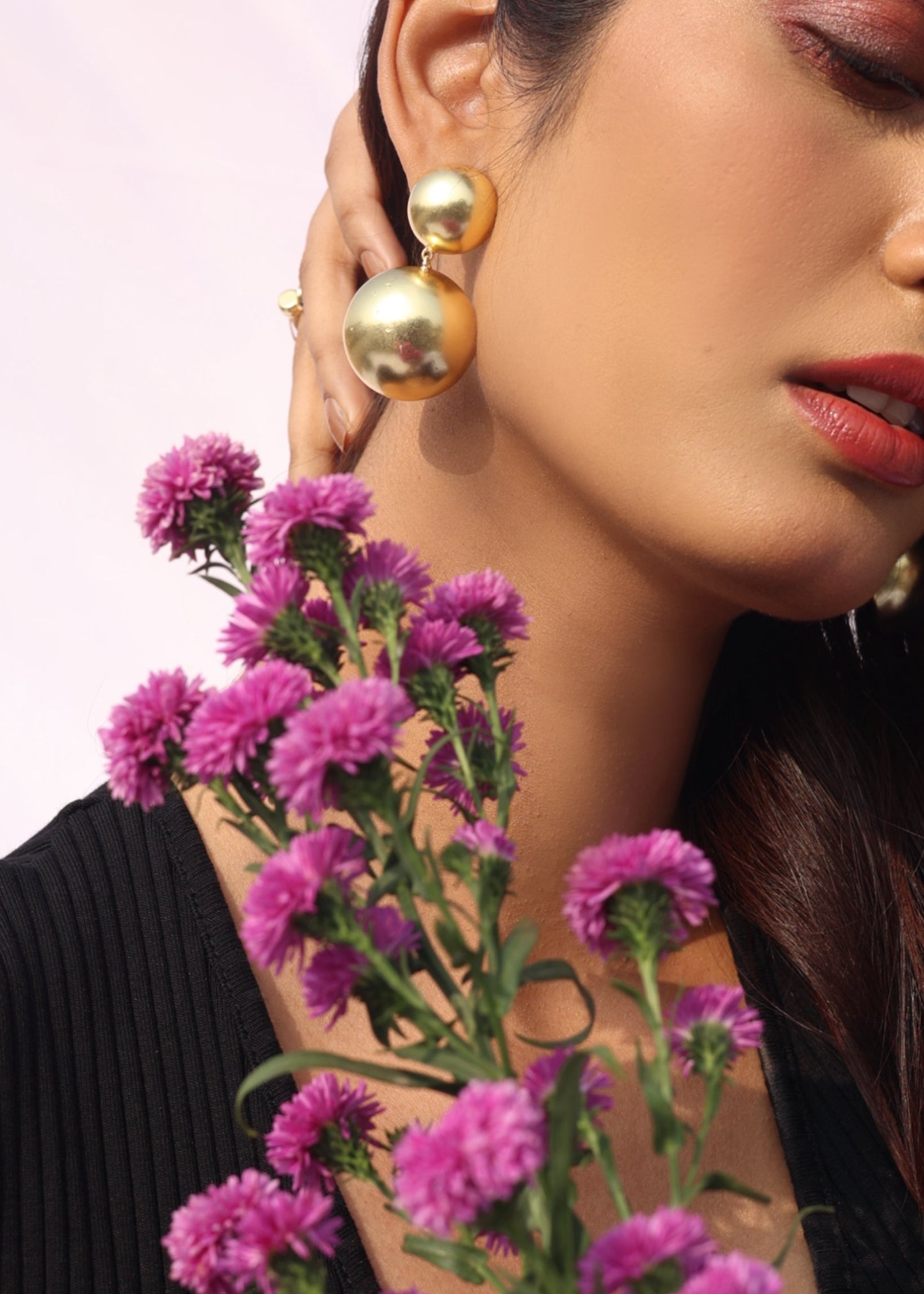 Lina Modern Double Orb Brass Earrings – That Romeo
