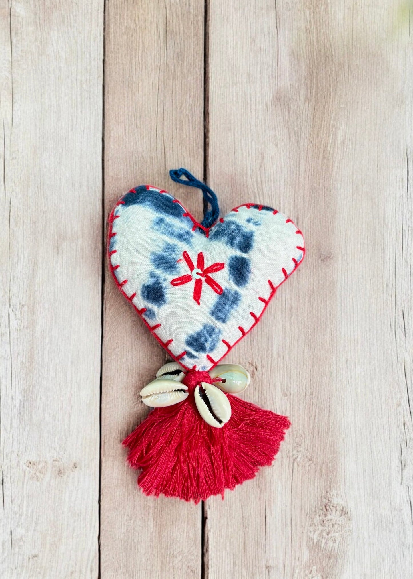 Celestelle-Heartmade Charm