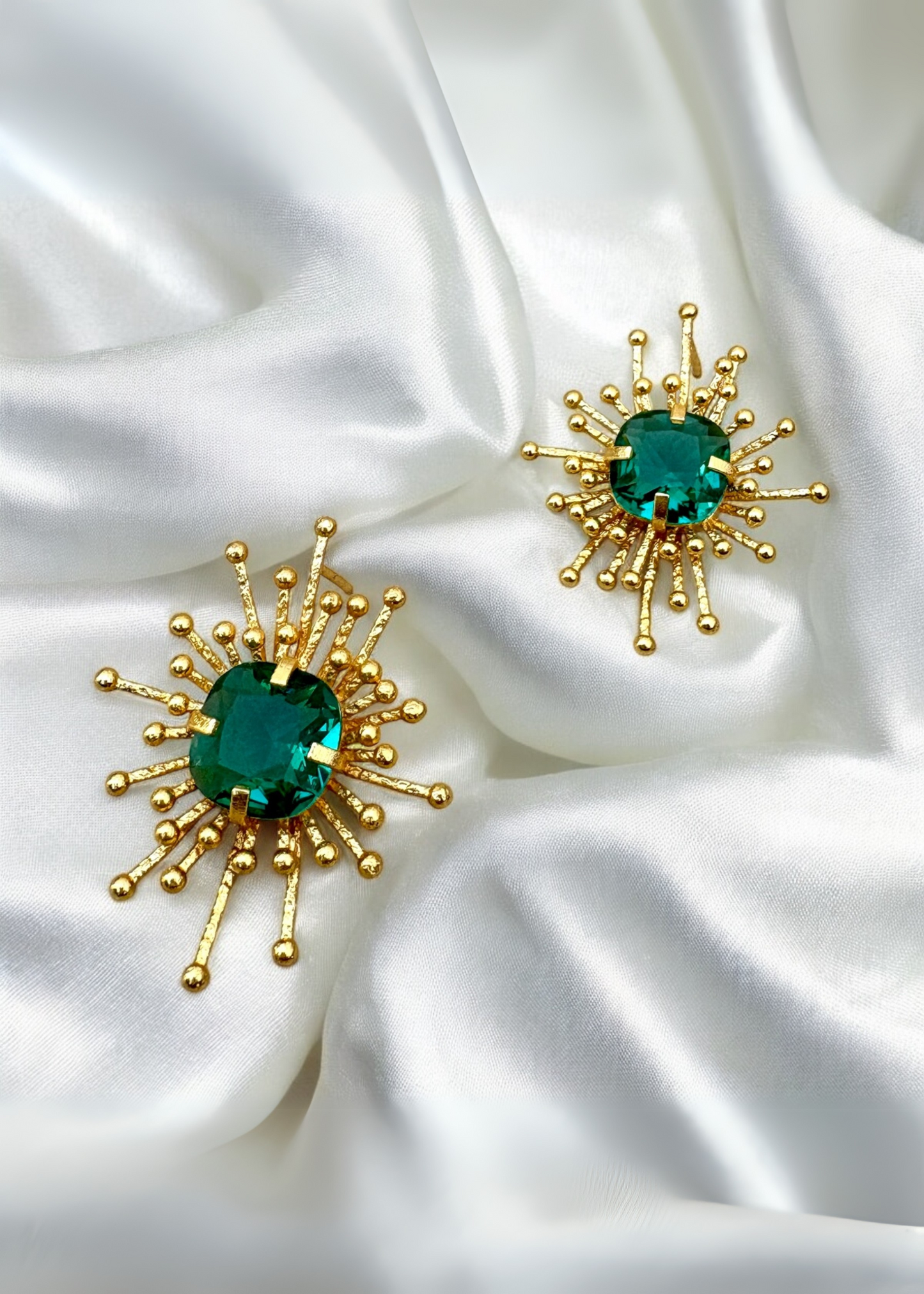 Mina Brass Sunburst Earrings with Green Crystal – That Romeo