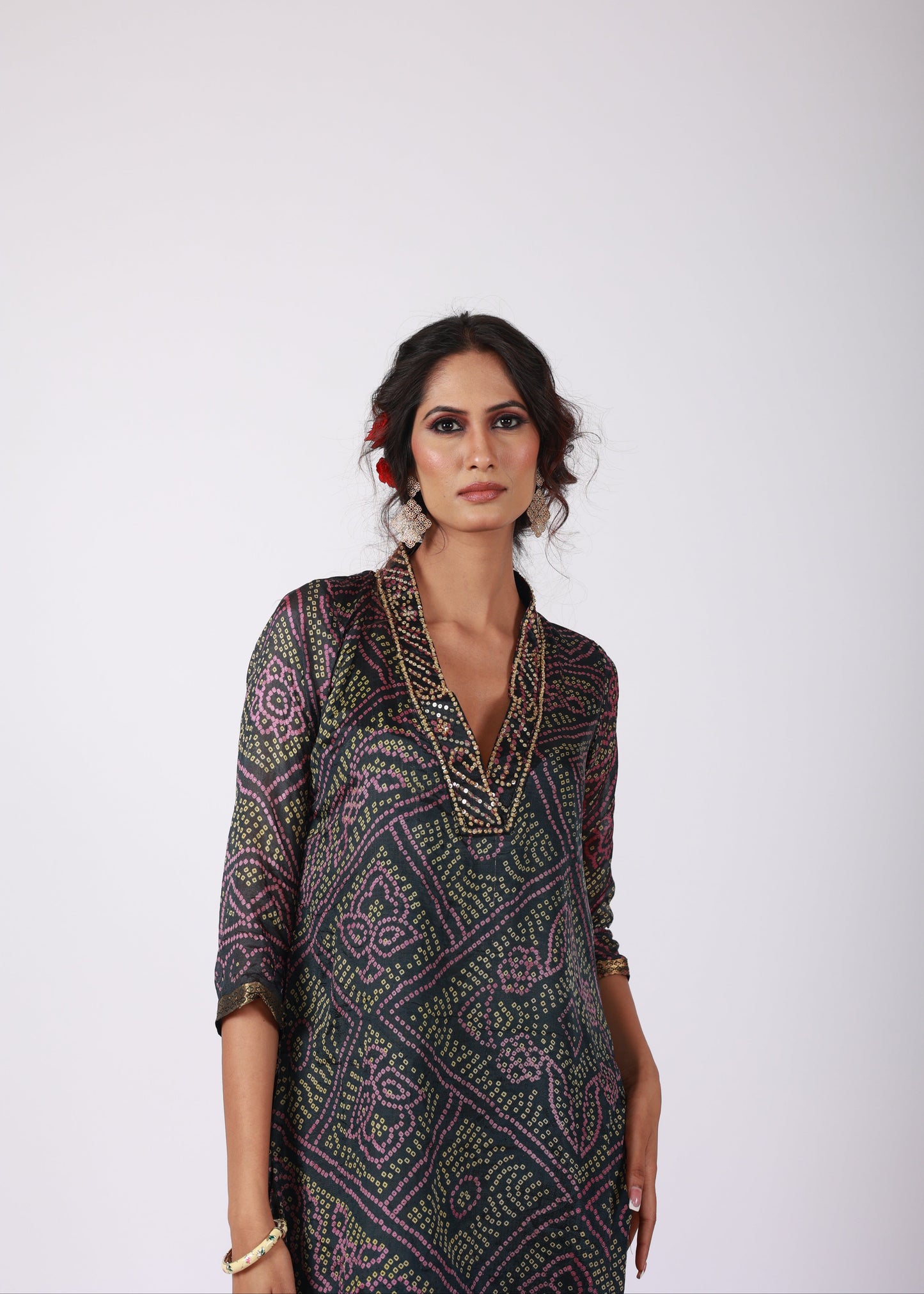 Roobroo – Bandhani Semi-Silk Kurta Set