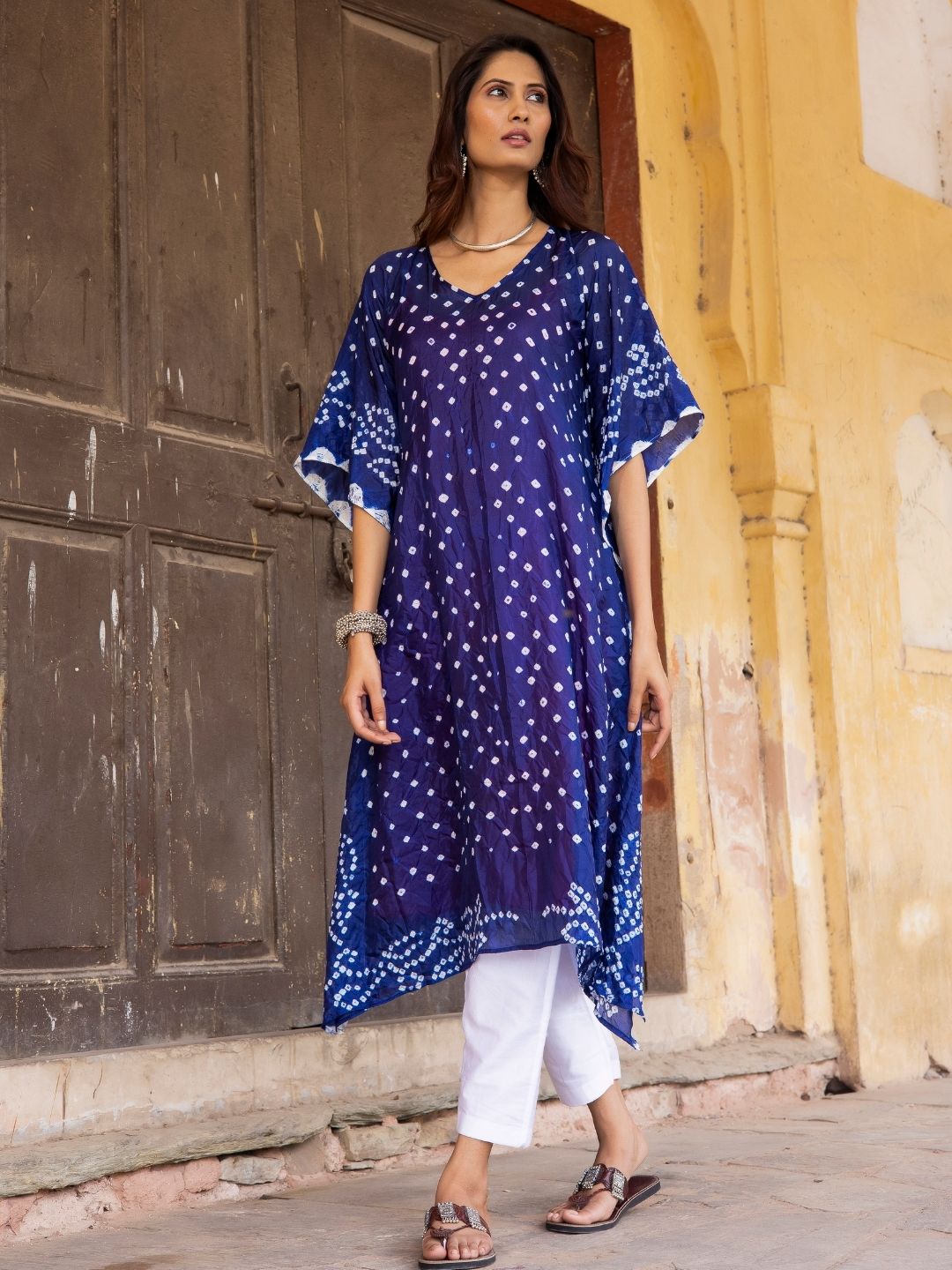 Neel Kamal – Navy Blue Bandhani Semi-Silk Kaftan with Inner Slip | Rangisaa Collection by That Romeo