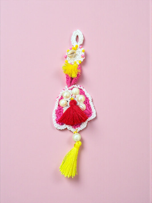 Boho Crochet Charm – Handmade Shell & Pearl Decor with Dual Tassels