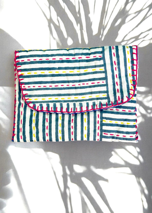 Silaayi – Kantha Stitched Wallet