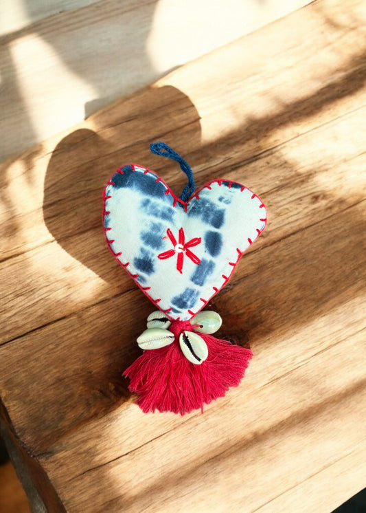 Celestelle-Heartmade Charm