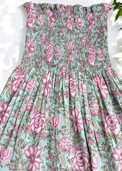 Welly- smocked tops