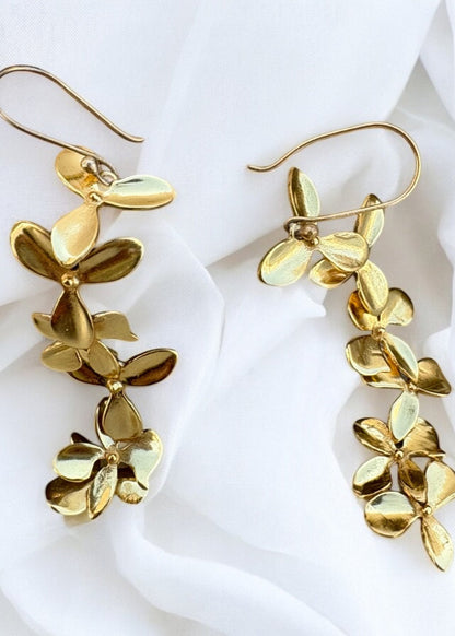 June Cascading Floral Brass Earrings – That Romeo