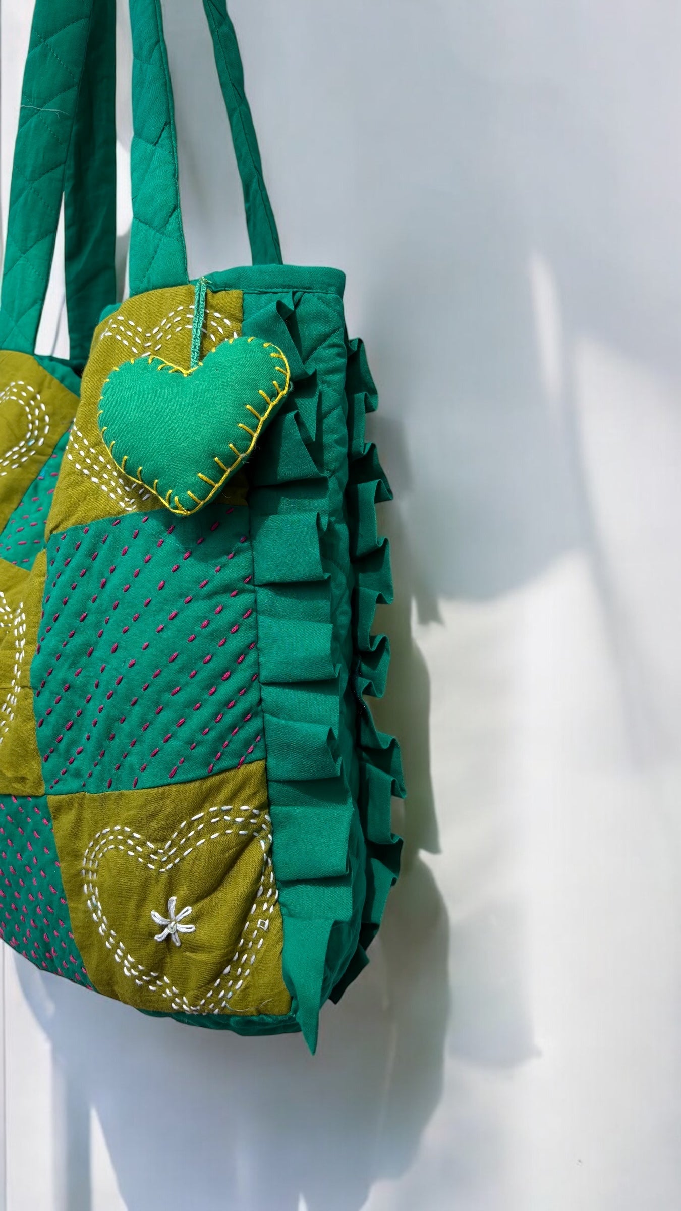 Moss Heart Tote Bags