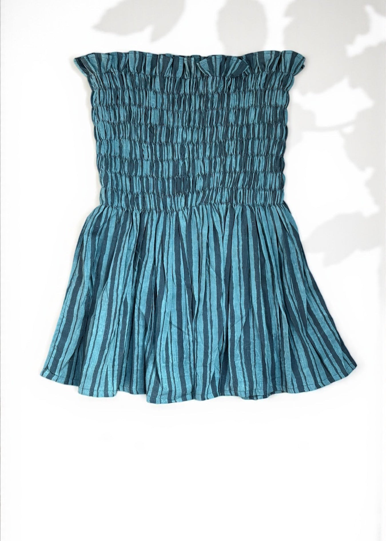 Zing - smocked top