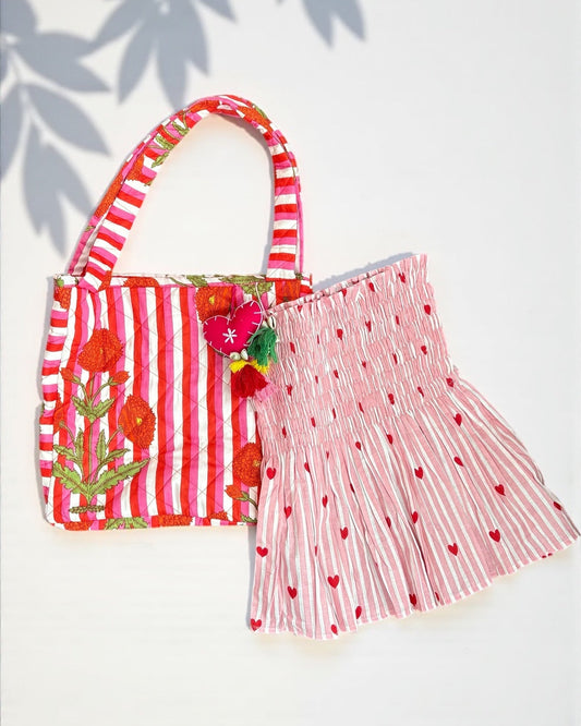 Red Heart Stripe Festive Hamper