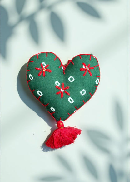 Handcrafted Bandhani Heart Charms