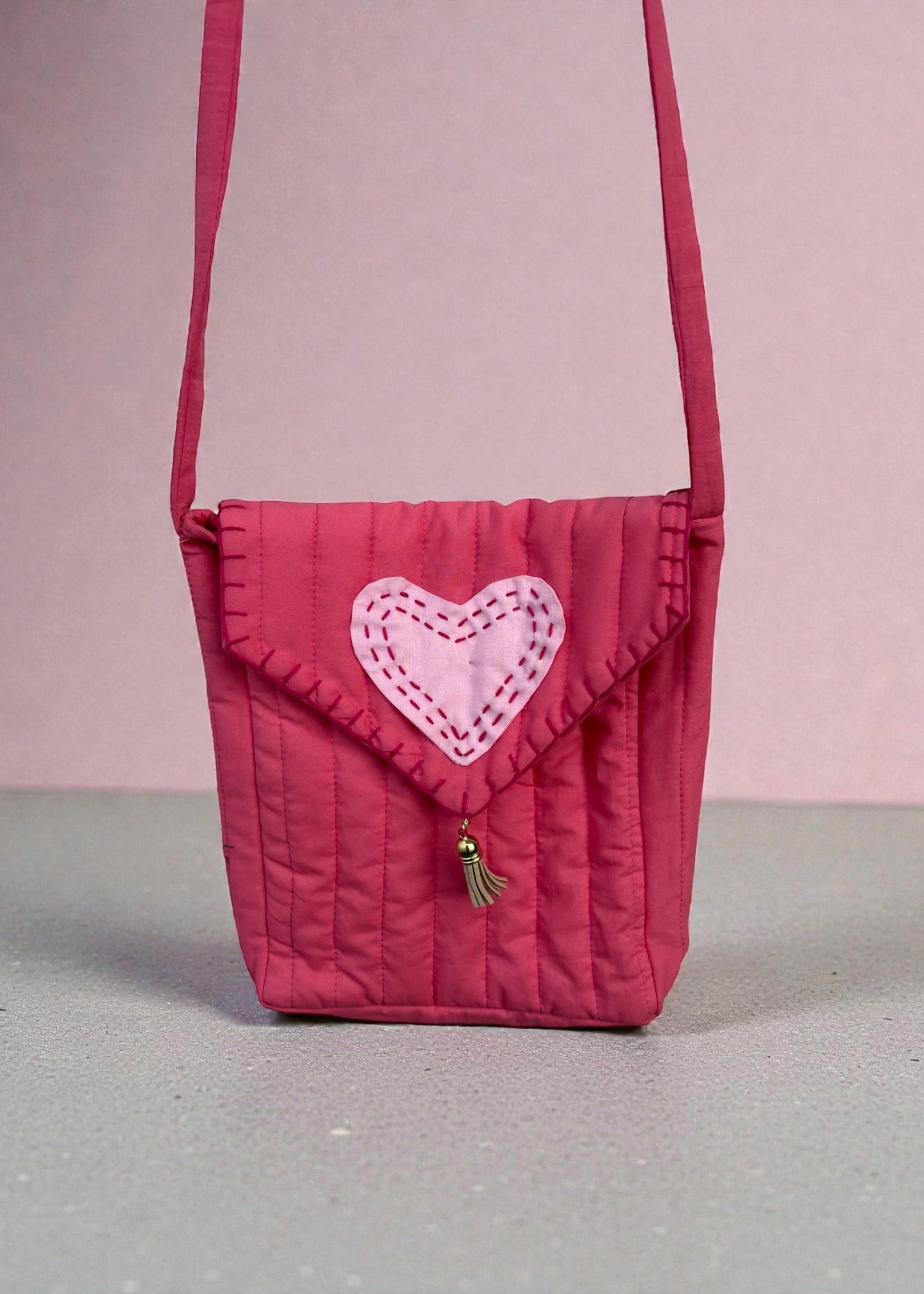 Heartline Quilted Crossbody Bag – Rose Pink