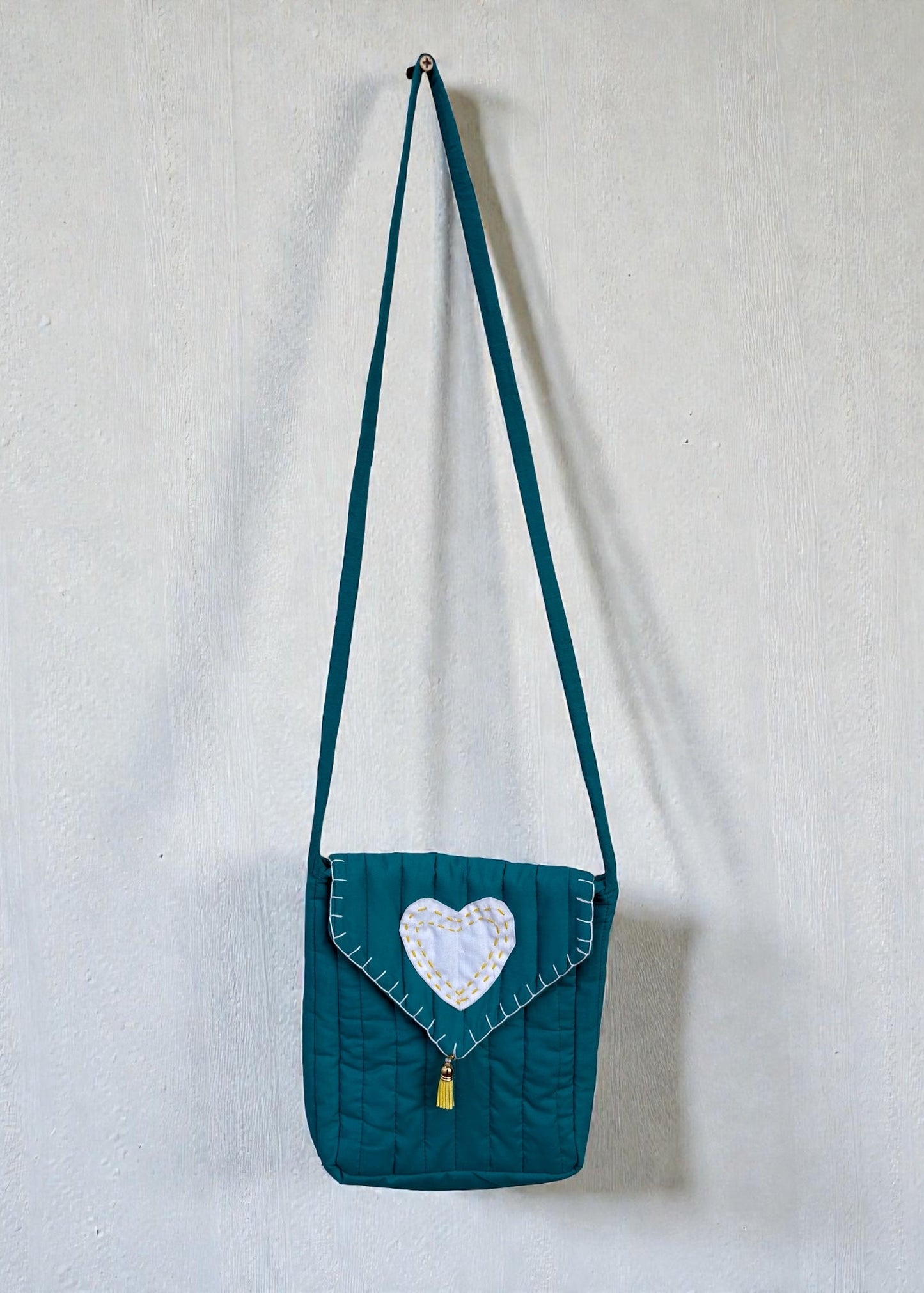 Heartline Quilted Crossbody Bag – Teal Blue