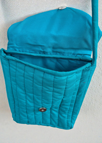 Heartline Quilted Crossbody Bag – Teal Blue