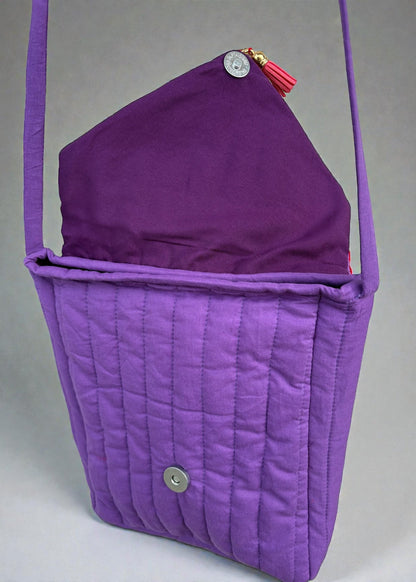 Heartline Quilted Crossbody Bag – Violet