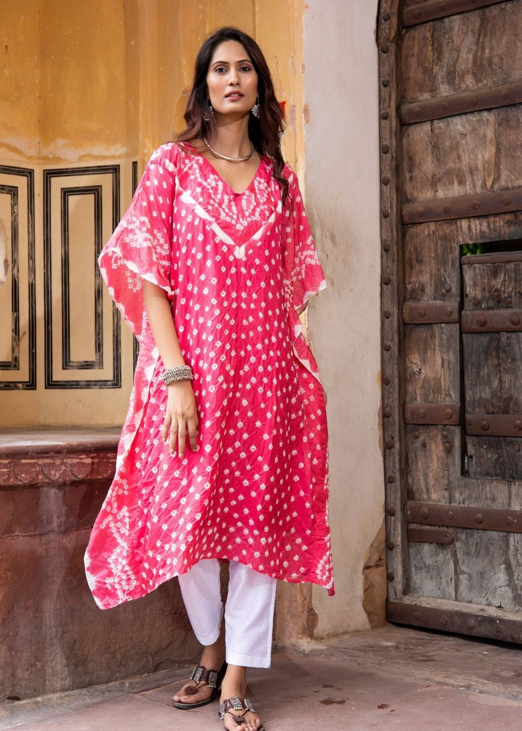 Nelum – Blush Pink Bandhani Semi-Silk Kaftan with Inner Slip