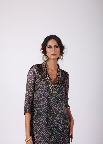 Roobroo – Bandhani Semi-Silk Kurta Set